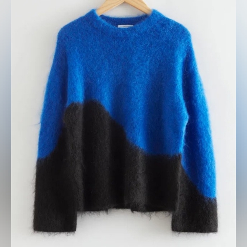 & Other Stories Blue and Black Fuzzy Mohair Wool Crewneck Sweater Size Medium
